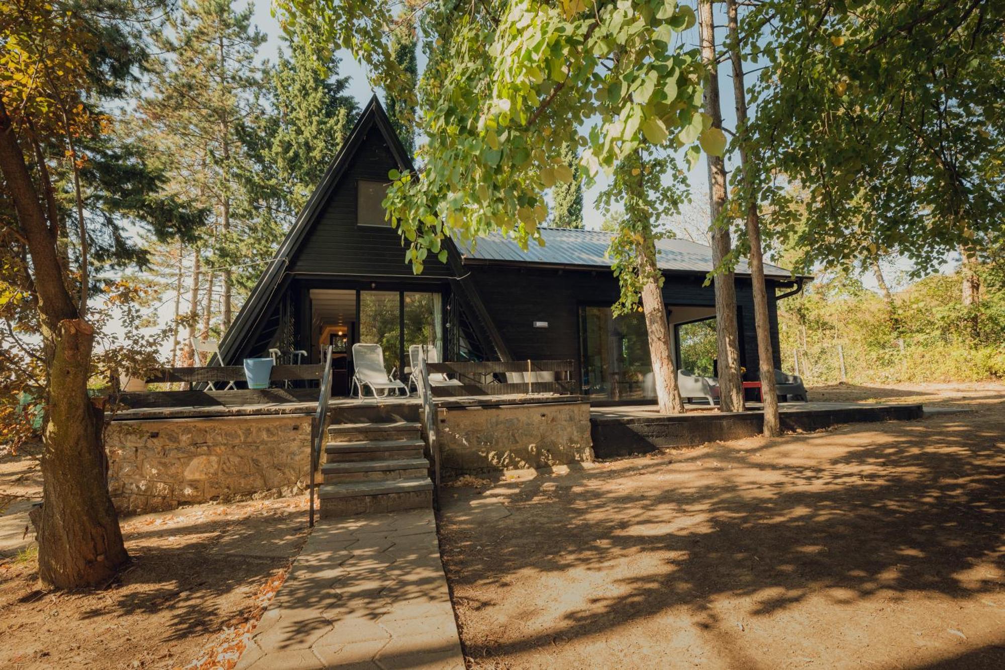 Villa Kuca Za Odmor Vrdnik Extérieur photo